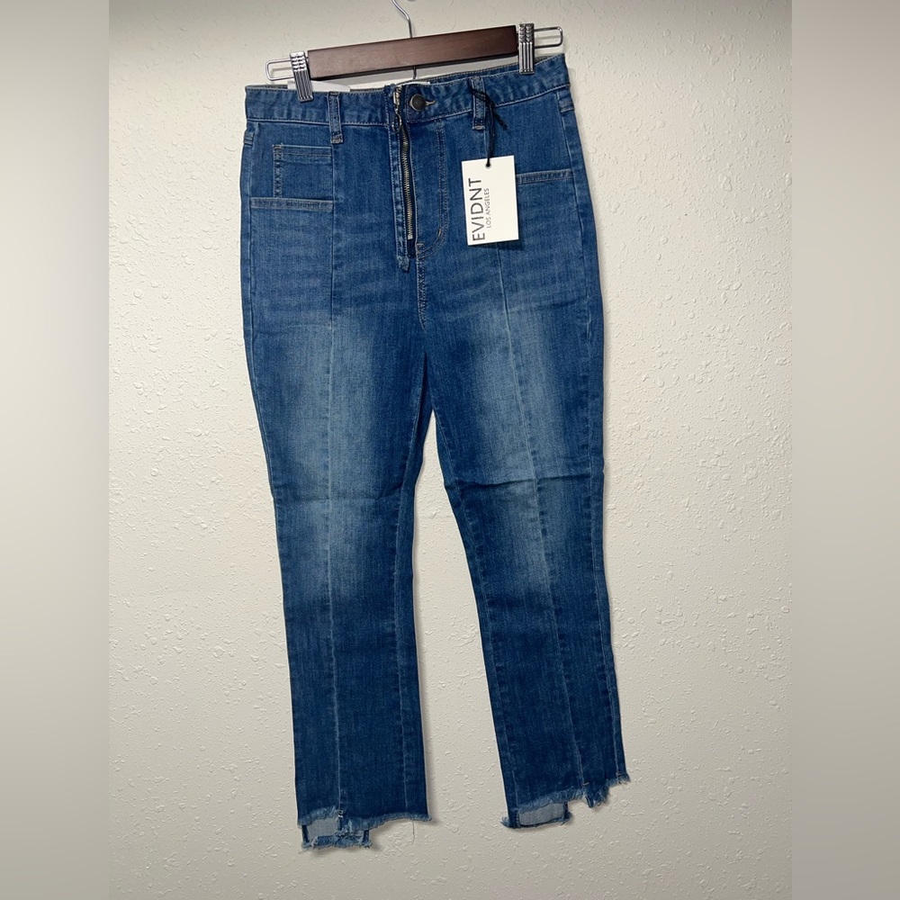 EVIDNT Los Angeles‎ Tangier Step Hem Straight leg stretch jeans size 27
